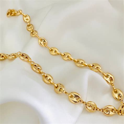 medium gucci necklace chain|gucci gold chain necklaces.